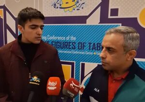 نابغه ناشنوای تبریزی: افتخار من ریشه در خاک آذربایجان دارد