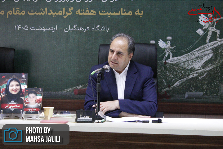 نشست صمیمی مدیرکل آموزش و پرورش آذربایجان شرقی با اصحاب رسانه به مناسبت هفته گرامیداشت مقام معلم