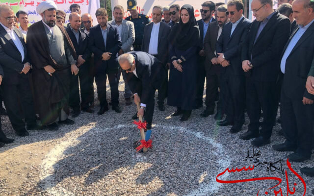 کلنگ احداث کتابخانه مرکزی بناب به زمین زده شد